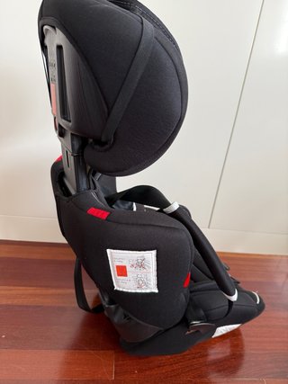 Silla de coche para niños como nueva