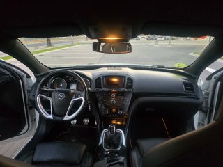 Opel Insignia 2011