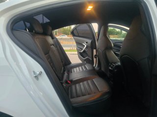 Opel Insignia 2011