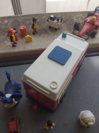 Furgoneta taller y fórmula 1 Playmobil