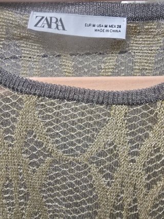 Camiseta Zara brillo dorada y plateada