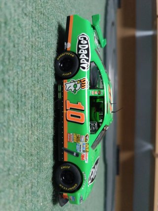 Scalextric NASCAR 10 GoDaddy Danica Patrick