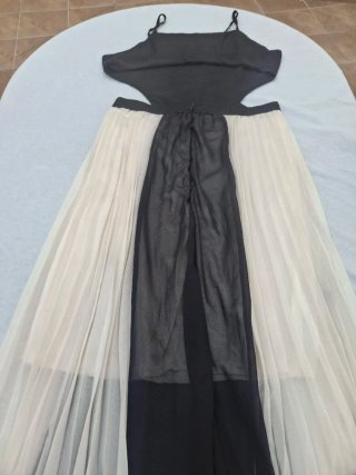 Vestido largo beige y negro T M. VER medidas