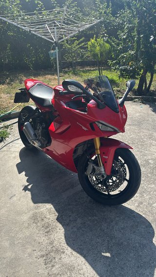 Ducati SuperSport 950S 2022 ( version limitable)