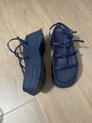 Sandalias Zara Azul 1 solo uso