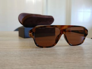 Óculos de Sol Tom Ford Tortoise