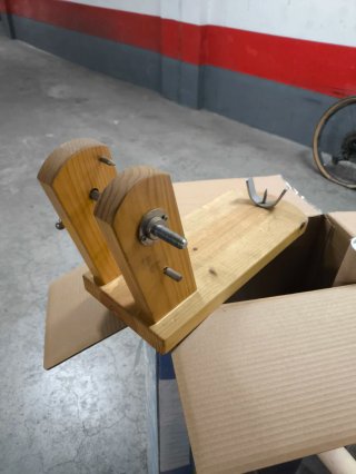 Jamonero de madera, como nuevo