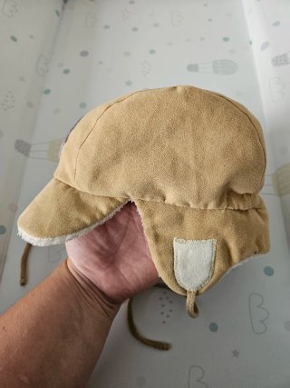 Gorro infantil con orejeras