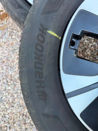 Llantas Mercedes Benz 275/55R19