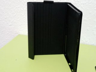 Custodia per tablet/iPad con tastiera Bluetooth