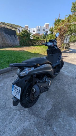 Piaggio Beverly 125cc (Carnet Coche)