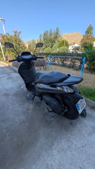 Piaggio Beverly 125cc (Carnet Coche)