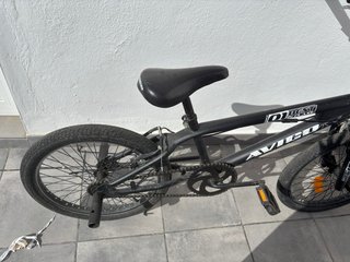 Bicicleta BMX Negra