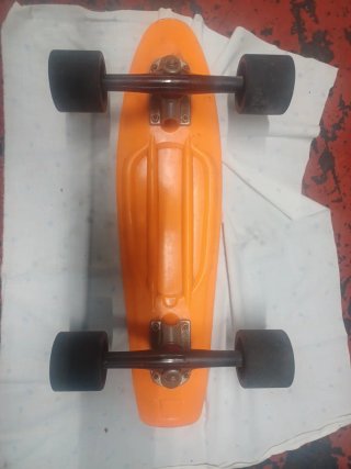 Patín tipo Penny Naranja