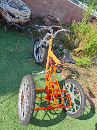 Triciclo híbrido