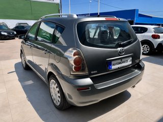 Toyota Verso 2006