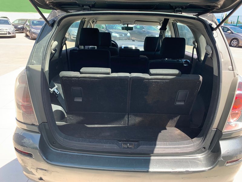 Toyota Corolla Verso 2006, foto 12