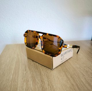 Gafas de sol retro cuadradas carey