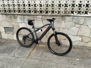 Bicicleta Eléctrica BH Atom 29