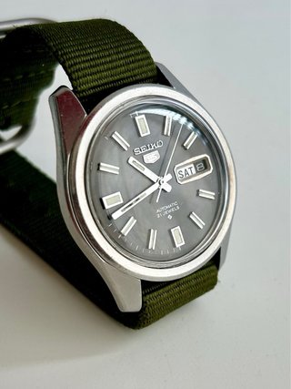 Reloj Seiko 5 6119 Automático Gris