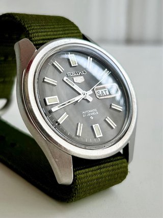 Reloj Seiko 5 6119 Automático Gris