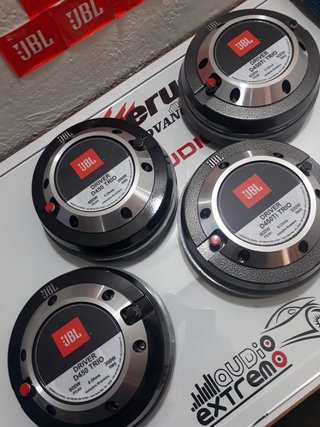 4 Drivers JBL D450 TRIO 600W