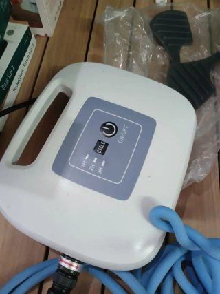 WYBOT Grampus 400 Limpiafondos Piscina