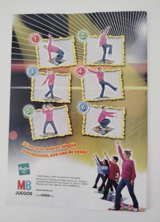 Juego Twister Moves MB con CDs de Música