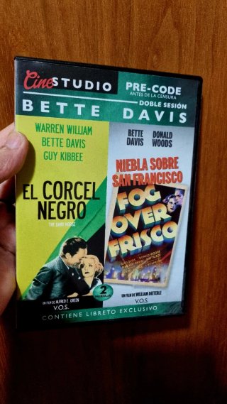 BETTE DAVIS EN SUS COMIENZOS.