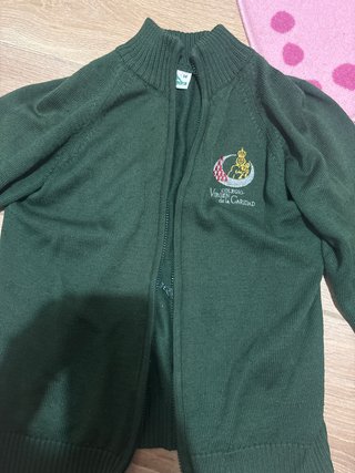 Uniforme Colegio Virgen de la Caridad Talla 14