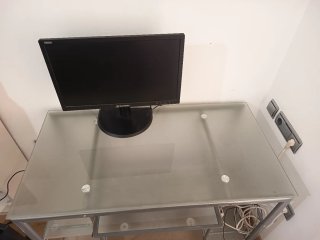 Mesa escritorio cristal y metal