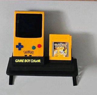 SOPORTE GAME BOY + JUEGOS – 3D