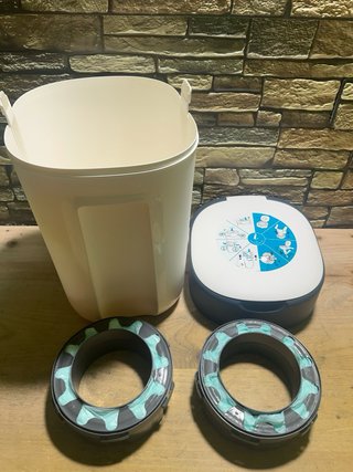 Tommee Tippee Twist Click Contenedor + 2 Recambios