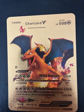 Carta Pokémon Charizard V Dorada