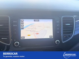 Kia Carens 1.6 GDi 99kW (135CV) Concept