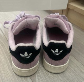 Zapatillas tipo Adidas Campus Rosa y Blanco