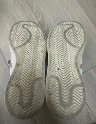 Zapatillas tipo Adidas Campus Rosa y Blanco