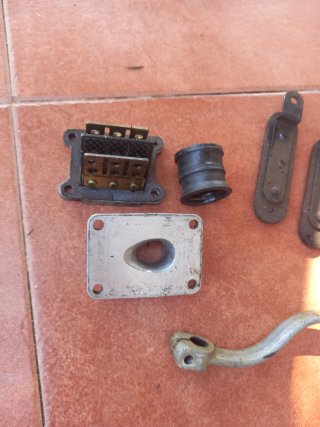 Derbi GPR50. Admisión.pata