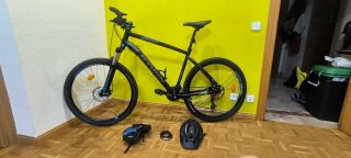 Bicicleta Montaña Rockrider XL 520 muy poco uso.