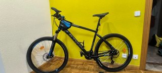 Bicicleta Montaña Rockrider XL 520 muy poco uso.