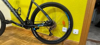 Bicicleta Montaña Rockrider XL 520 muy poco uso.