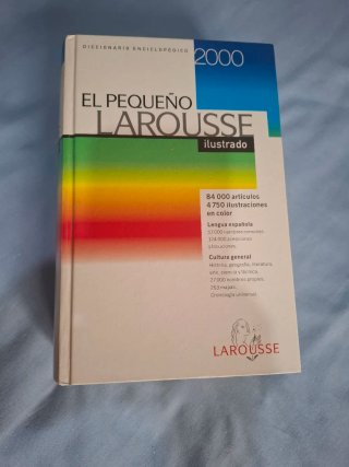El Pequeño Larousse Diccionario Ilustrado