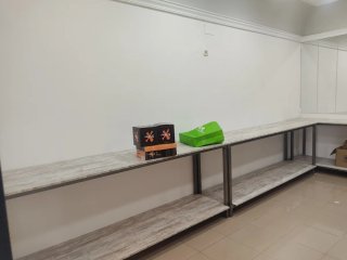 Local comercial  padre Claret 3