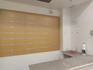 Local comercial  padre Claret 3