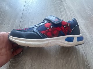 Zapatillas niño Spiderman con luz