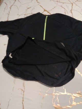 Camiseta Under Armour Talla L Negra