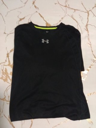Camiseta Under Armour Talla L Negra