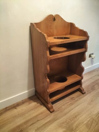 Macetero de madera rústico