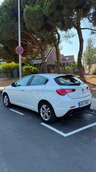 Alfa Romeo Giulietta 2011