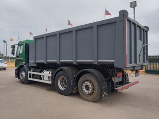 Volvo FE 320-CAMIONES BASULANTES